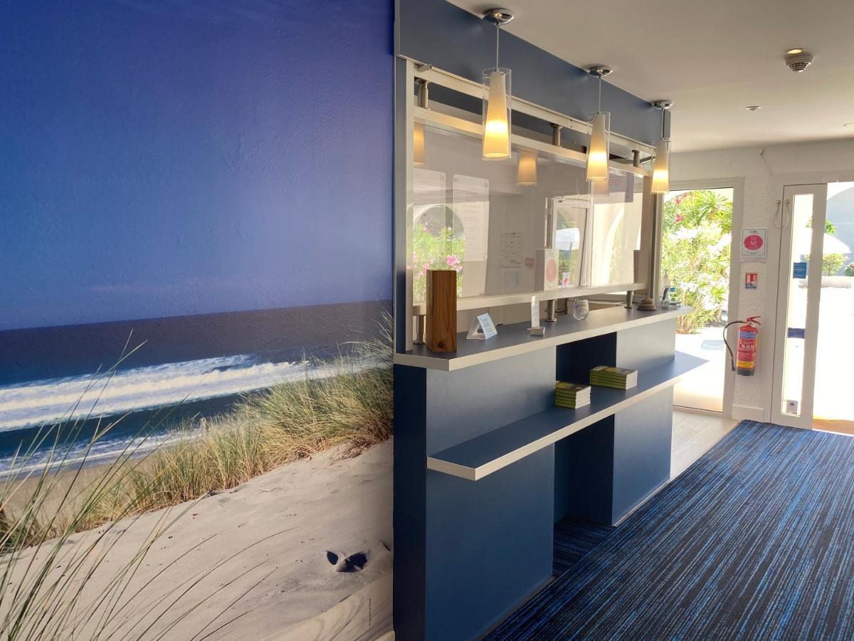 Les Vagues Hotel Restaurant บิสการ์รอส-ปลาจ ภายนอก รูปภาพ