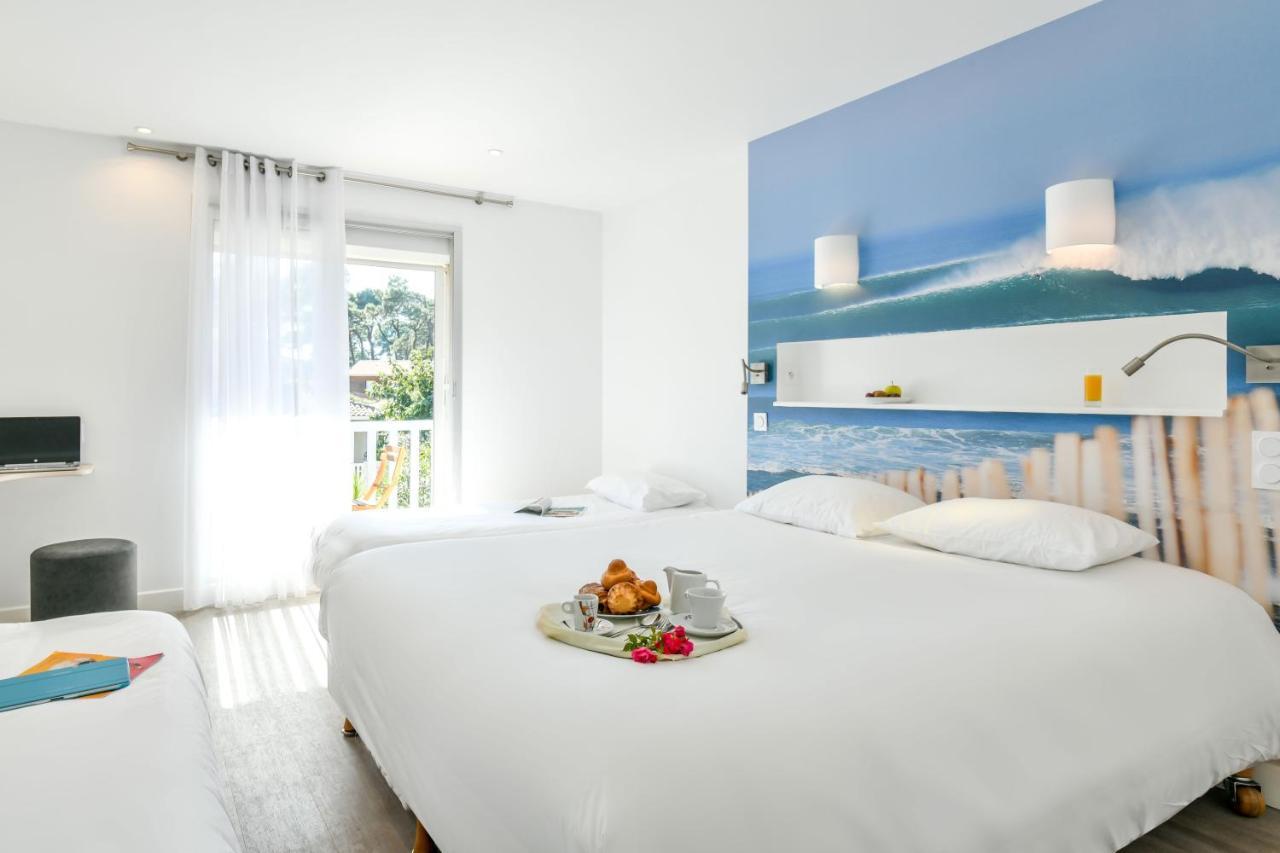 Les Vagues Hotel Restaurant บิสการ์รอส-ปลาจ ภายนอก รูปภาพ