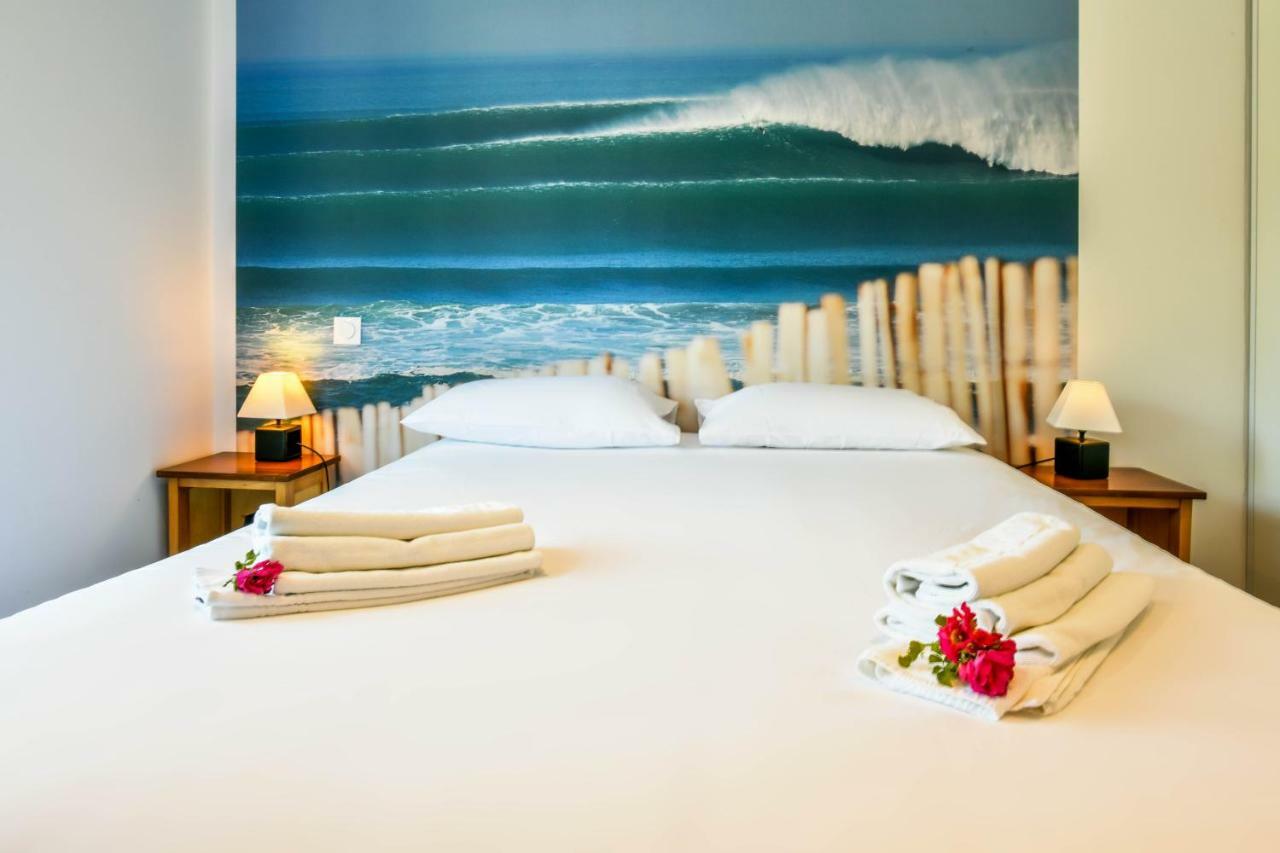 Les Vagues Hotel Restaurant บิสการ์รอส-ปลาจ ภายนอก รูปภาพ
